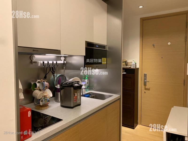 Novi Sell Studio 179 ft²