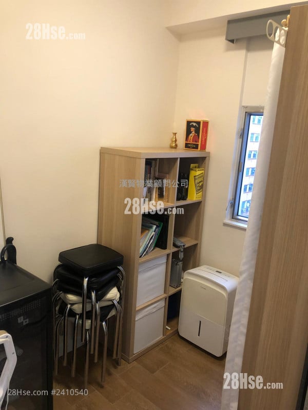 Smithfield Court Rental 2 Bedrooms , 1 Bathroom 330 ft²