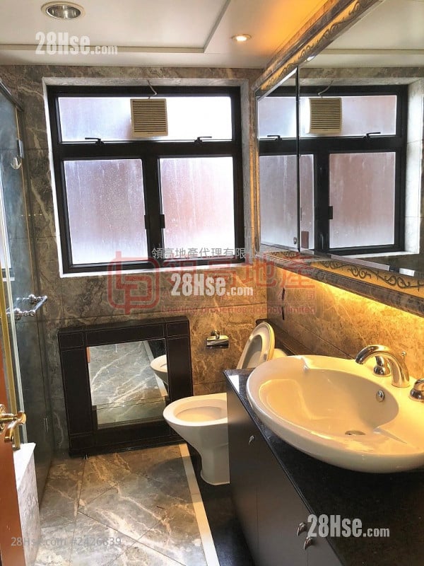 The Arch Sell 3 Bedrooms , 2 Bathrooms 970 ft²