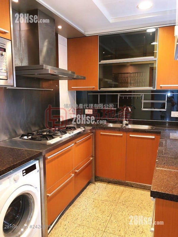 The Arch Sell 3 Bedrooms , 2 Bathrooms 970 ft²