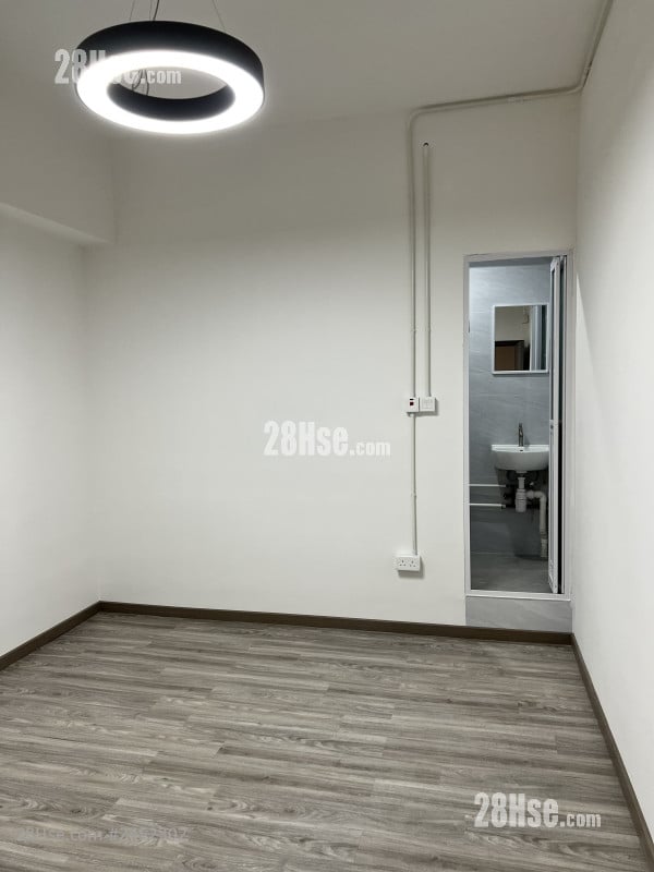 Yam Hop Hing Industrial Building Rental