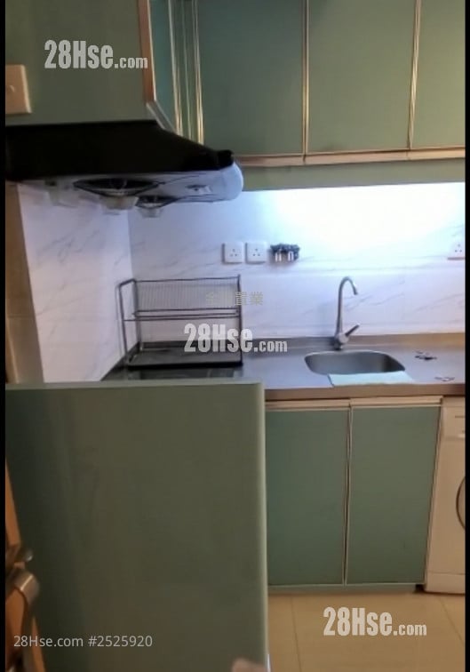 嘉荣大厦 售盘 2 房 , 1 浴室 304 平方尺