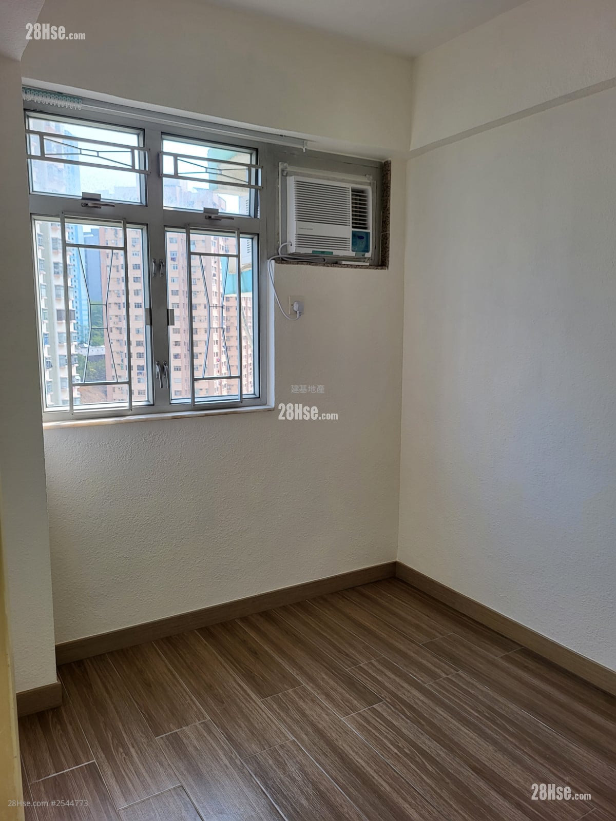 Tsuen Wan Garden Rental 3 Bedrooms , 1 Bathroom 548 ft²