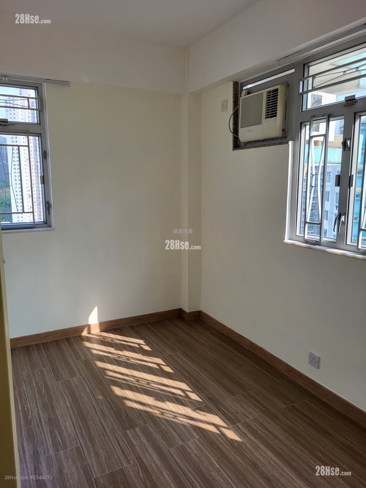 Tsuen Wan Garden Rental 3 Bedrooms , 1 Bathroom 548 ft²