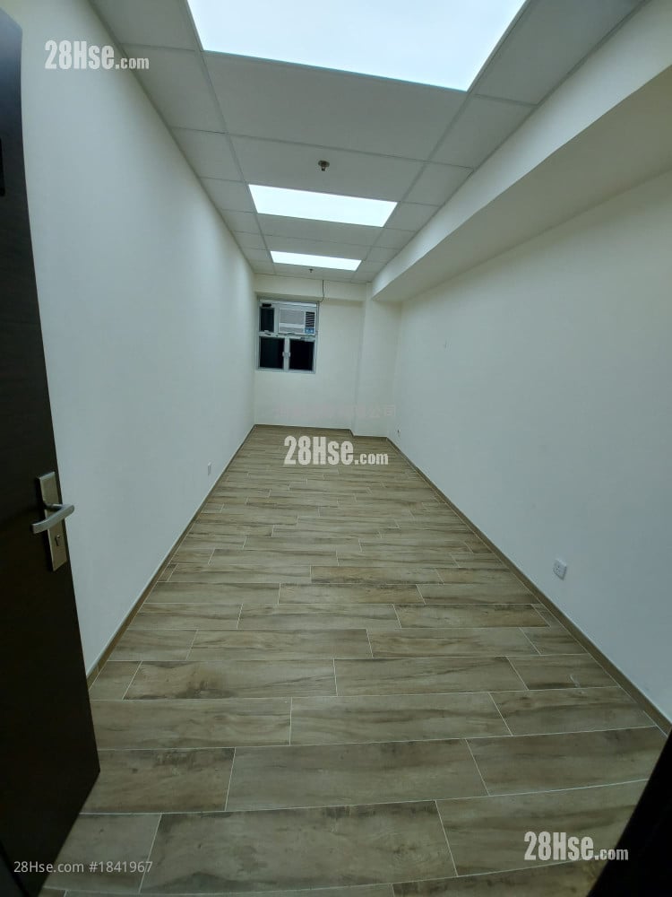 Roxy Industrial Centre Rental