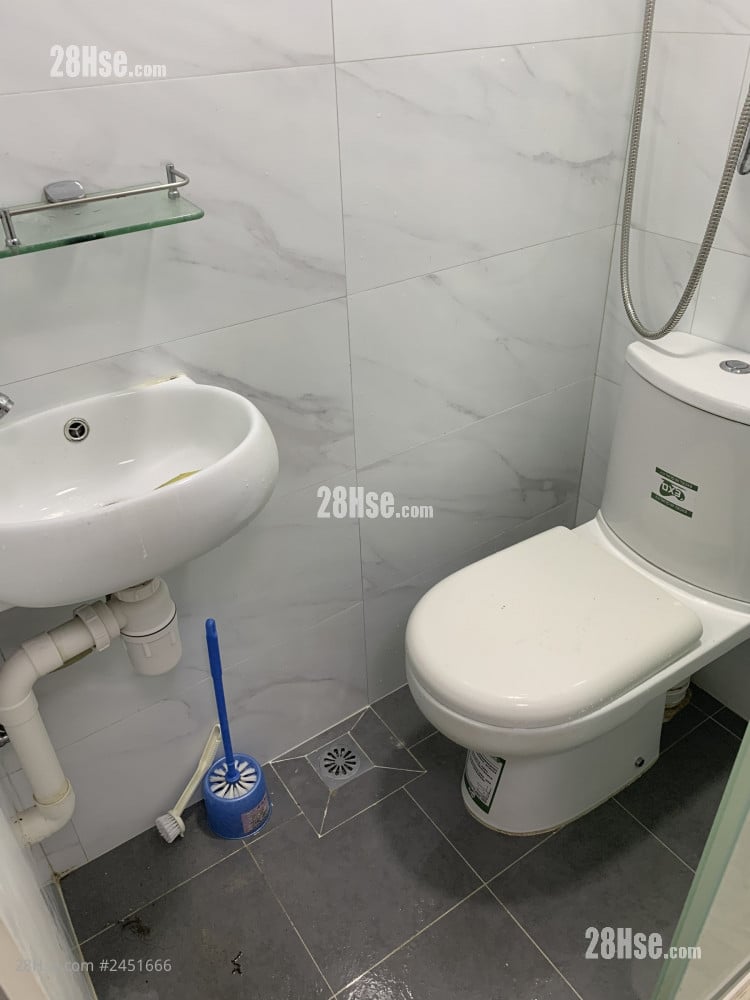 顺泰大厦 租盘 1 房 120 平方尺