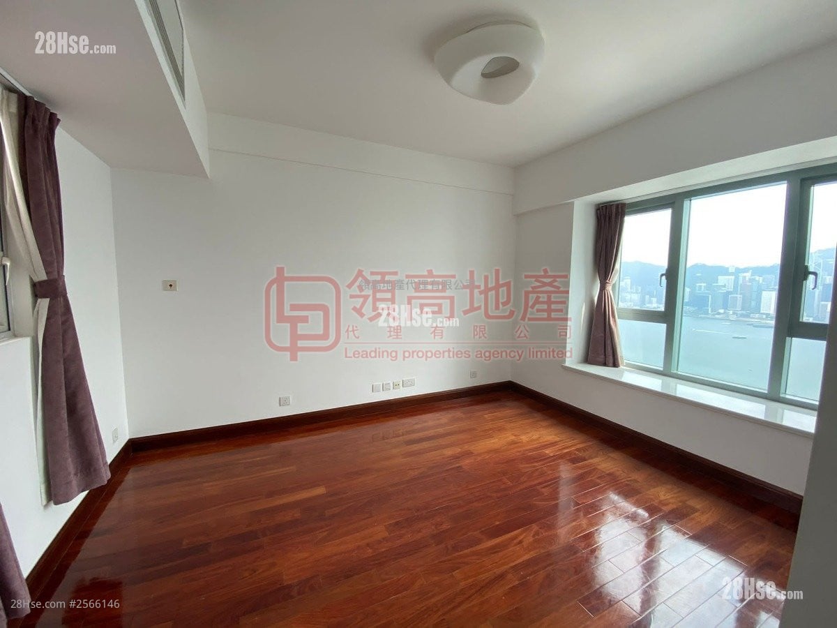 The Harbourside Sell 3 Bedrooms , 2 Bathrooms 1,059 ft²