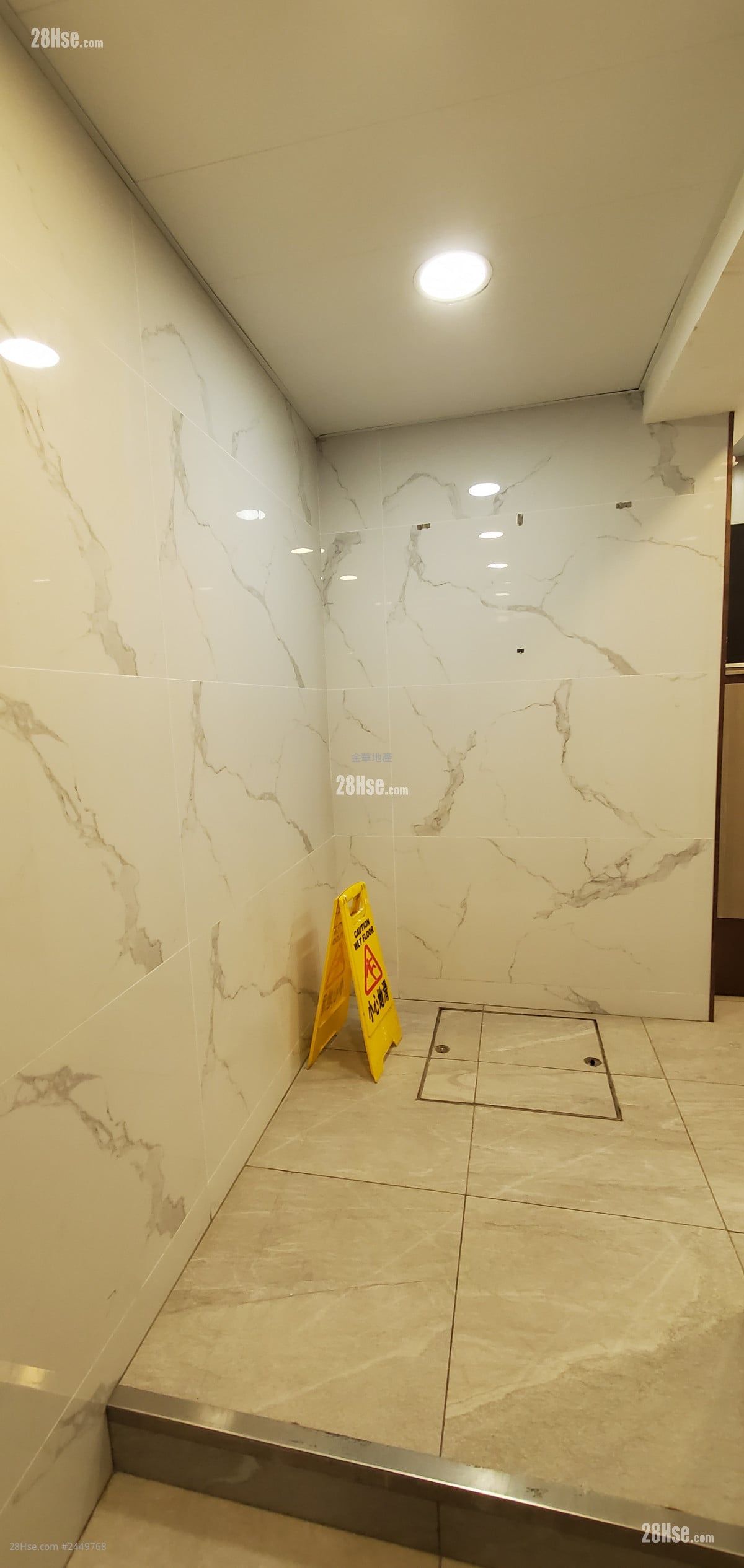 Observatory Mansion Sell 1 Bedroom , 1 Bathroom 312 ft²
