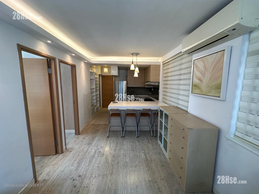 Viking Garden Sell 2 Bedrooms , 1 Bathroom 449 ft²