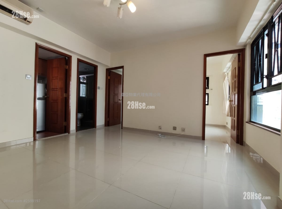 Richsun Garden Rental 2 Bedrooms , 1 Bathroom 363 ft²