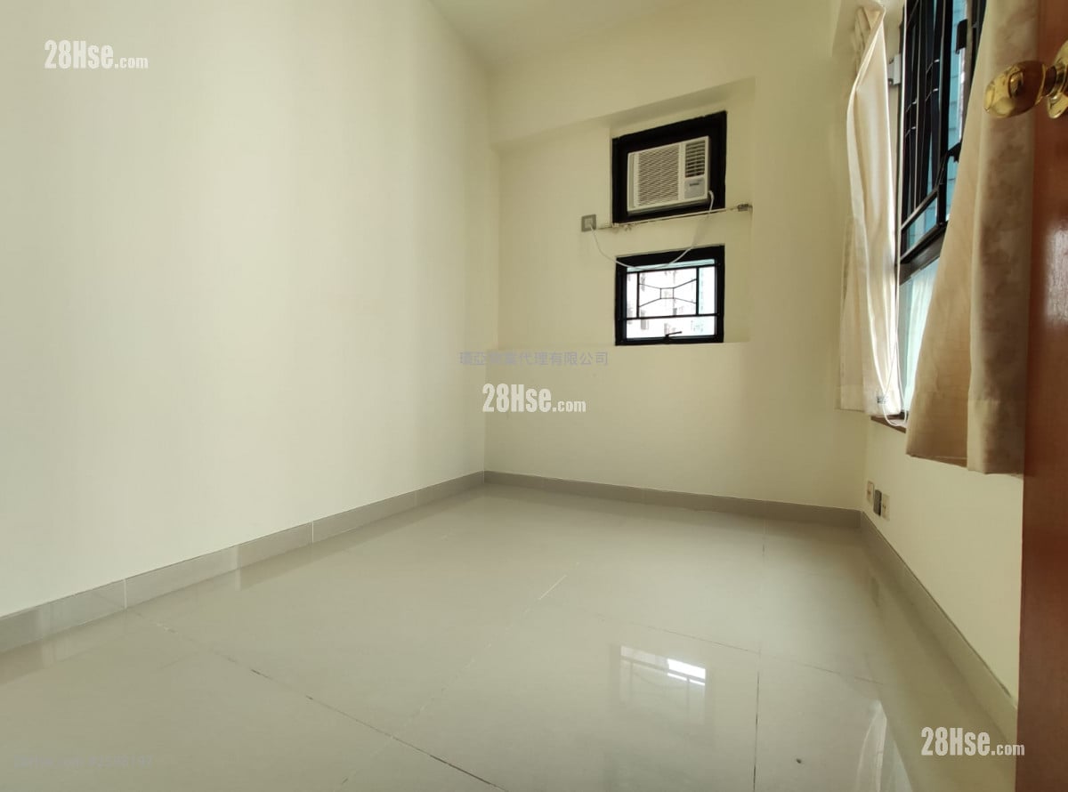Richsun Garden Rental 2 Bedrooms , 1 Bathroom 363 ft²
