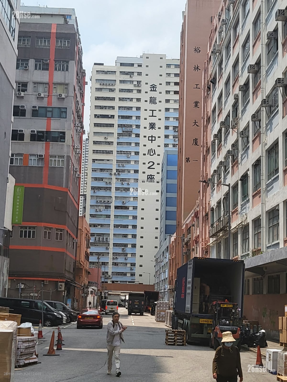 金龙工业中心 租盘