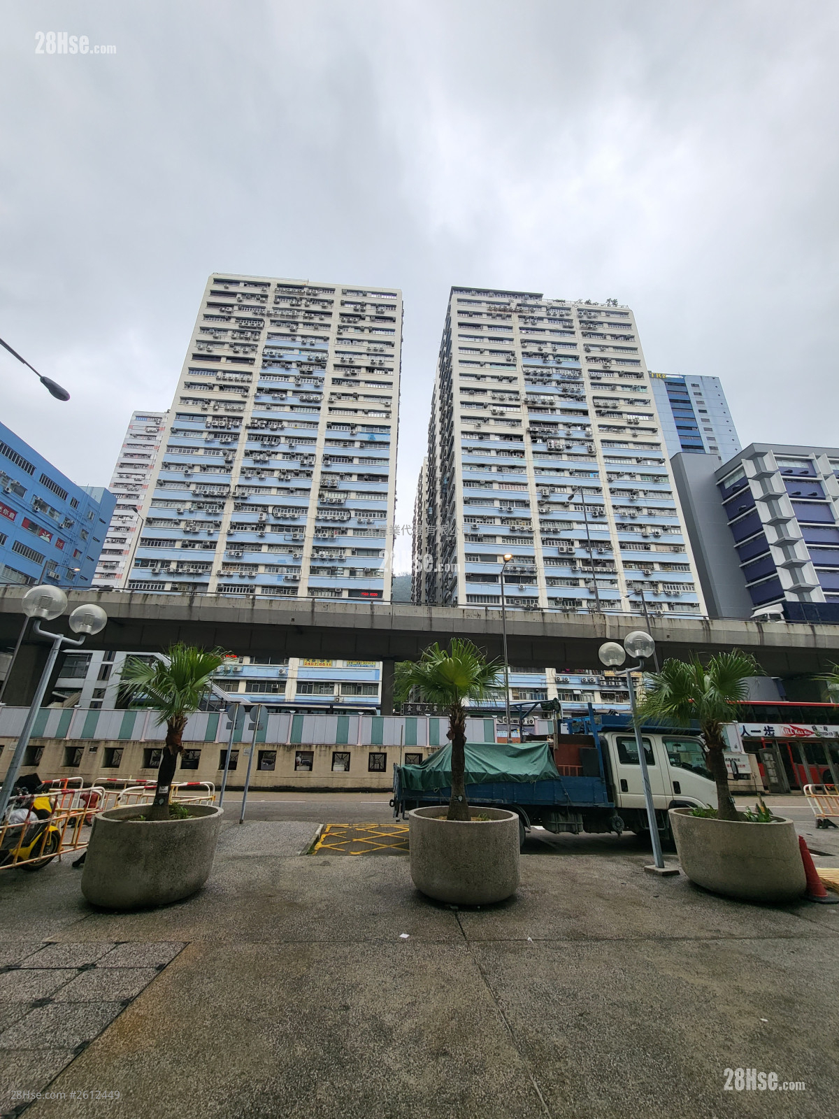 金龙工业中心 租盘