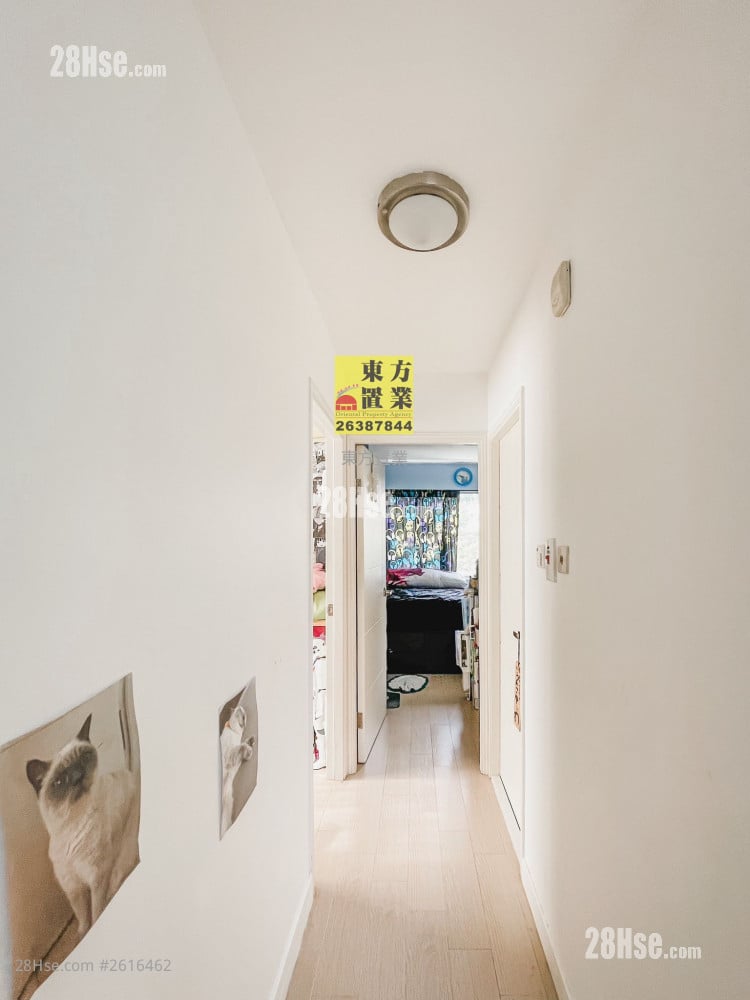 Village Sell 4 Bedrooms , 4 Bathrooms 1,300 ft²