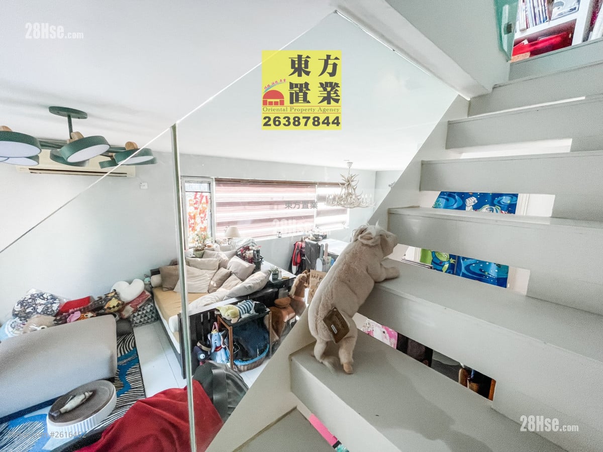 Village Sell 4 Bedrooms , 4 Bathrooms 1,300 ft²