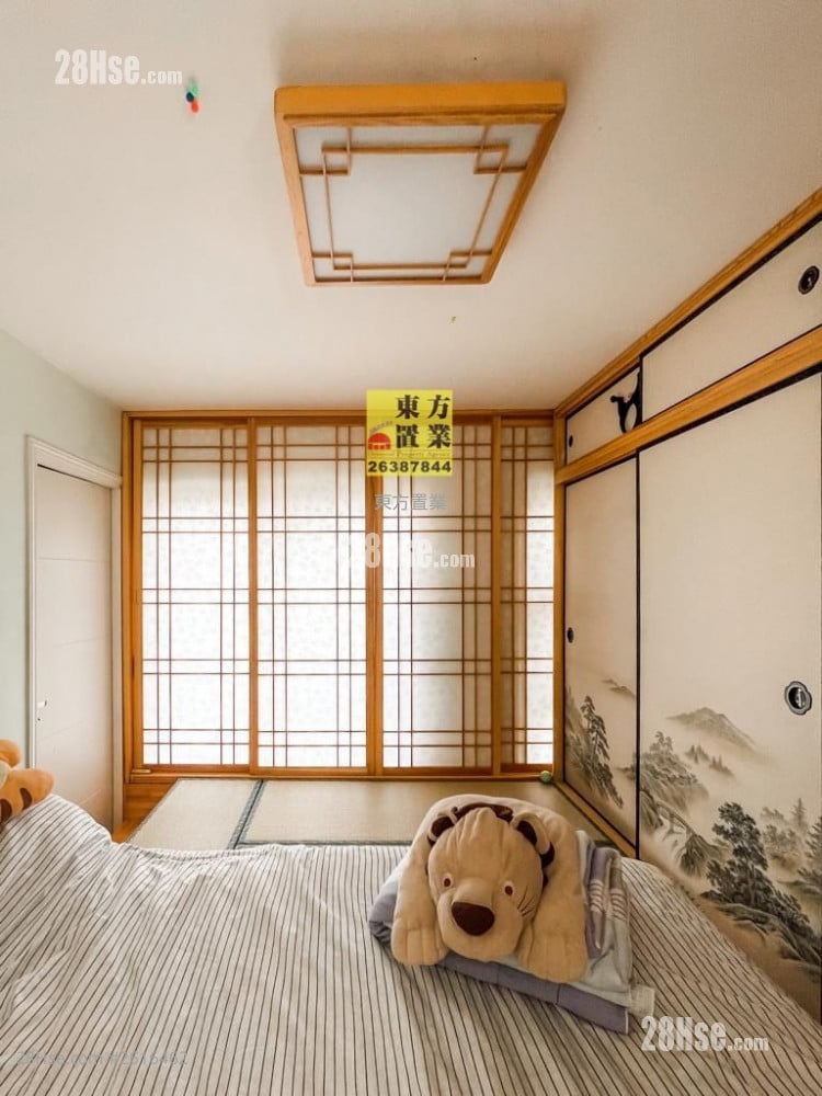 Village Sell 4 Bedrooms , 4 Bathrooms 1,300 ft²