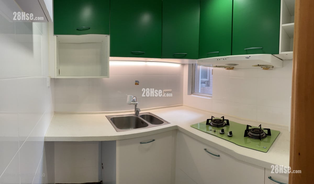 Tuen Mun Town Plaza Rental 2 Bedrooms , 1 Bathroom 351 ft²