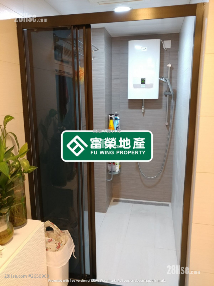 Lai Tong Building Sell 2 Bedrooms 429 ft²