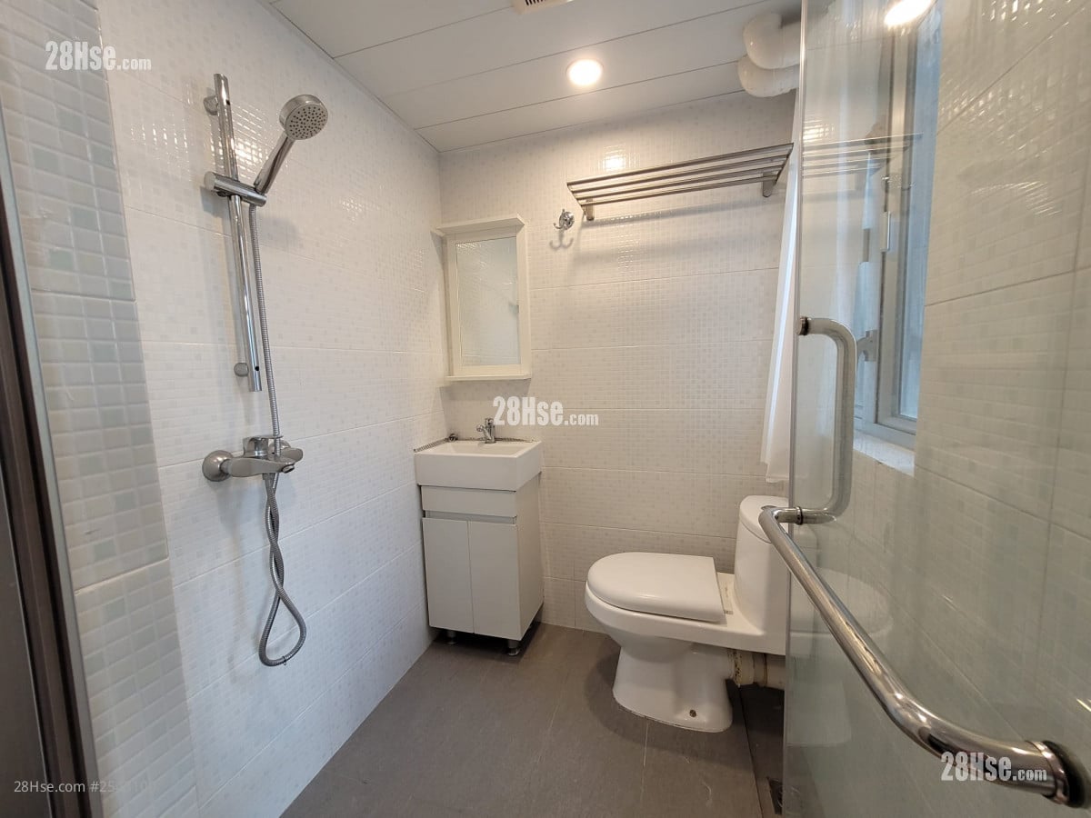 Mercantile House Rental Studio , 1 Bathroom 180 ft²