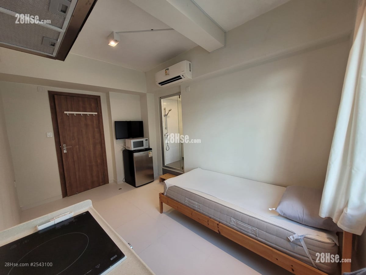 Mercantile House Rental Studio , 1 Bathroom 180 ft²