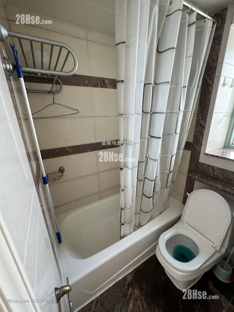 港景峰 租盘 2 房 , 1 浴室 543 平方尺