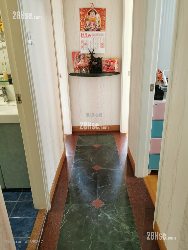 Ming Yuen Mansions Sell 3 Bedrooms , 1 Bathroom 595 ft²