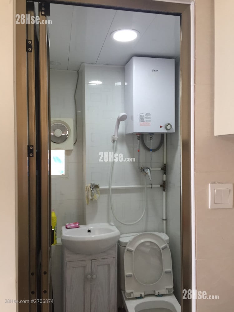 单幢楼房 租盘 1 浴室 90 平方尺