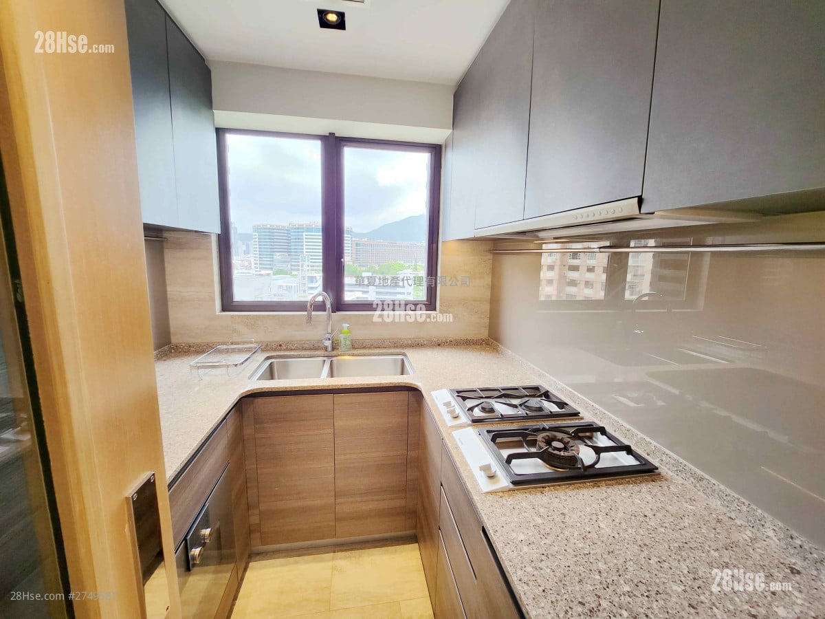 艷芳庭 租盤 3 房 , 2 浴室 645 平方呎