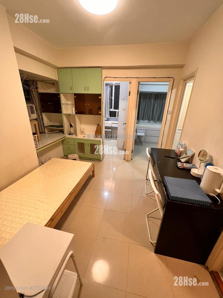 金狮花园 售盘 2 房 , 1 浴室 285 平方尺