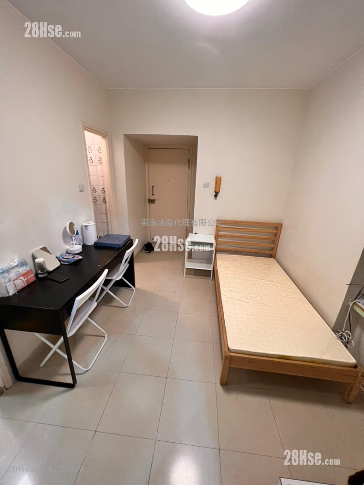 金狮花园 售盘 2 房 , 1 浴室 285 平方尺