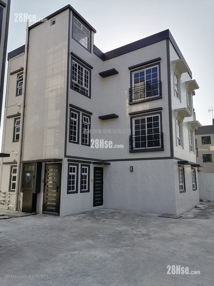 Lung Kwu Tan Sell 3 bedrooms , 1 bathrooms 2,100 ft²