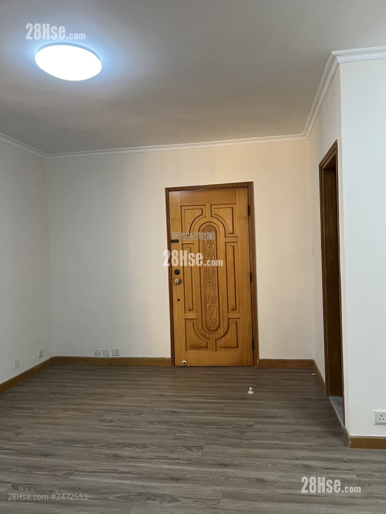 Victoria Centre Sell 3 Bedrooms , 1 Bathroom 534 ft²