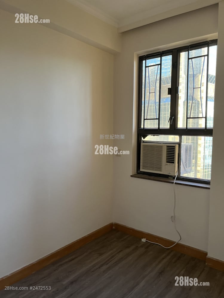 Victoria Centre Sell 3 Bedrooms , 1 Bathroom 534 ft²