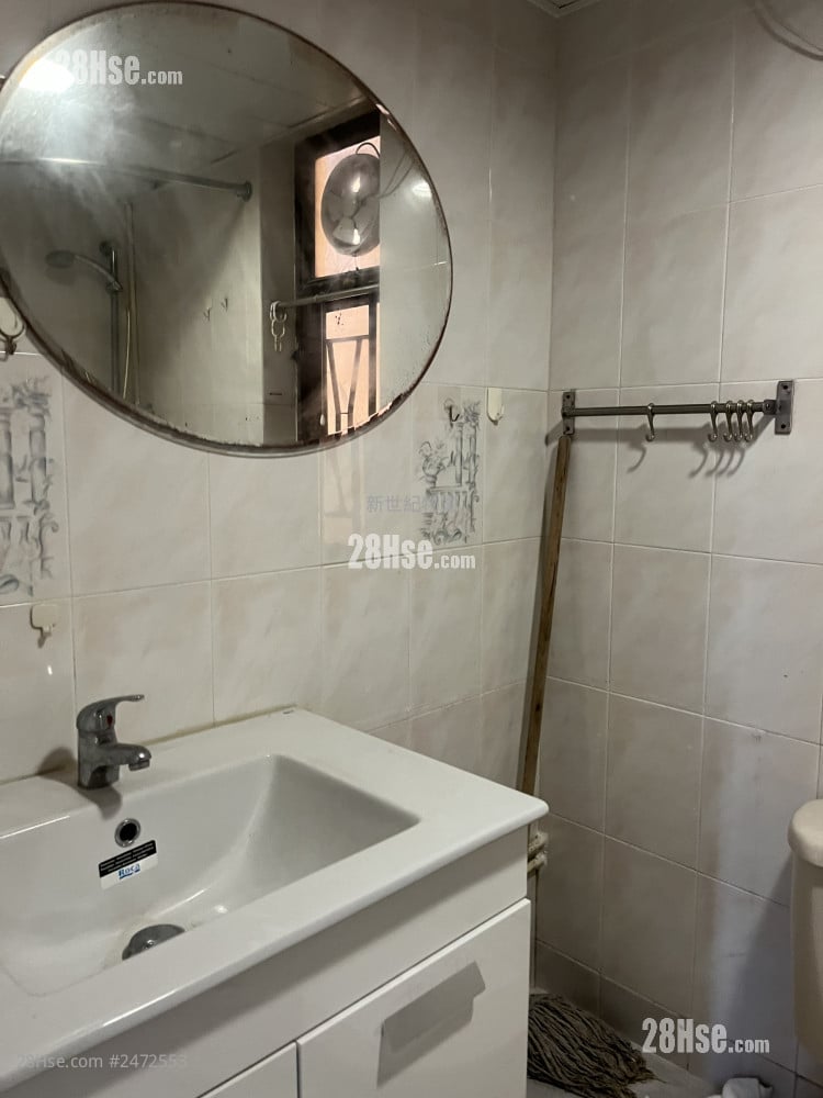 Victoria Centre Sell 3 Bedrooms , 1 Bathroom 534 ft²