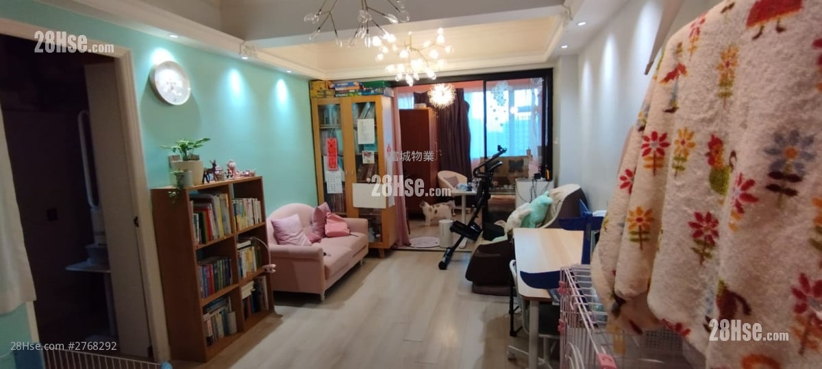 Chak Fung House Sell 3 bedrooms , 2 bathrooms 558 ft²