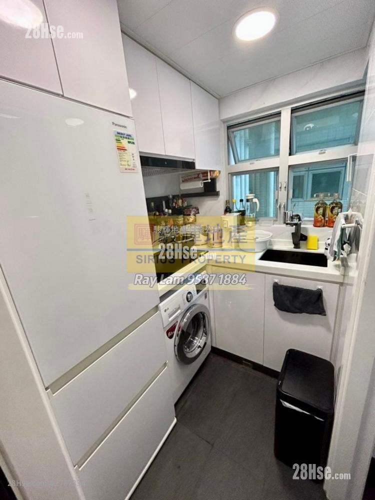 Paradise Square Sell 2 Bedrooms , 1 Bathroom 368 ft²