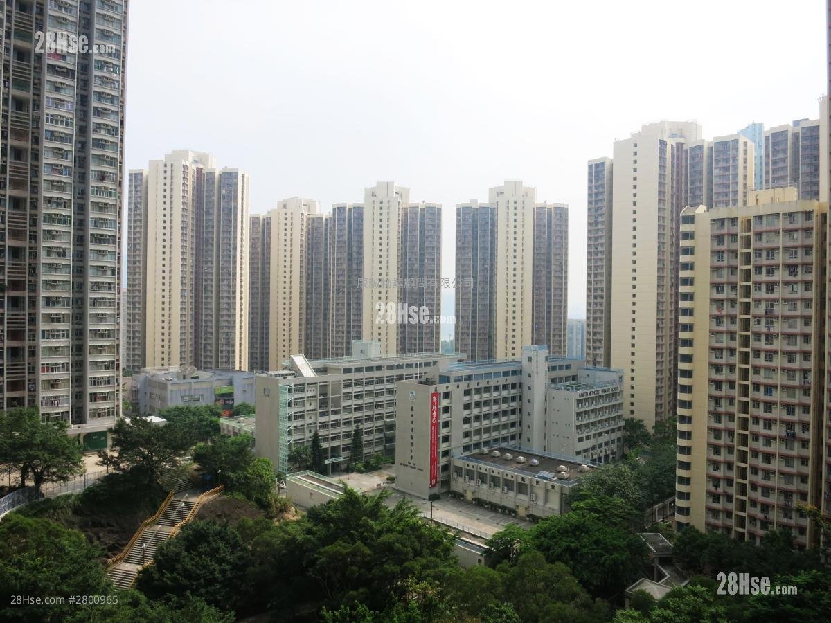 Hong Ying Court Sell 3 bedrooms , 1 bathrooms 489 ft²