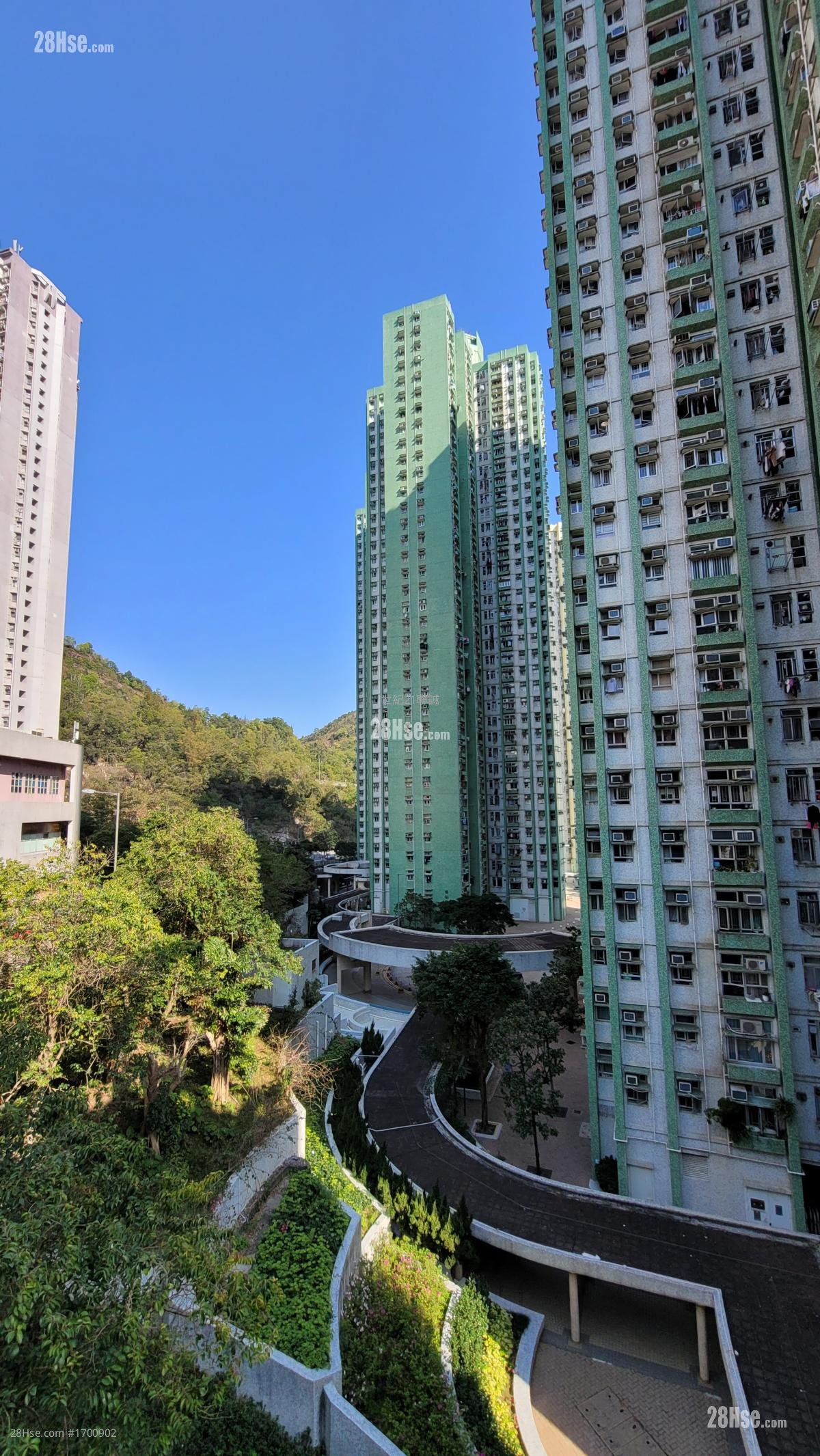 Hong Pak Court Sell 3 Bedrooms , 1 Bathroom 554 ft² Hong Pak Court Sell 3 Bedrooms , 1 Bathroom 554 ft²