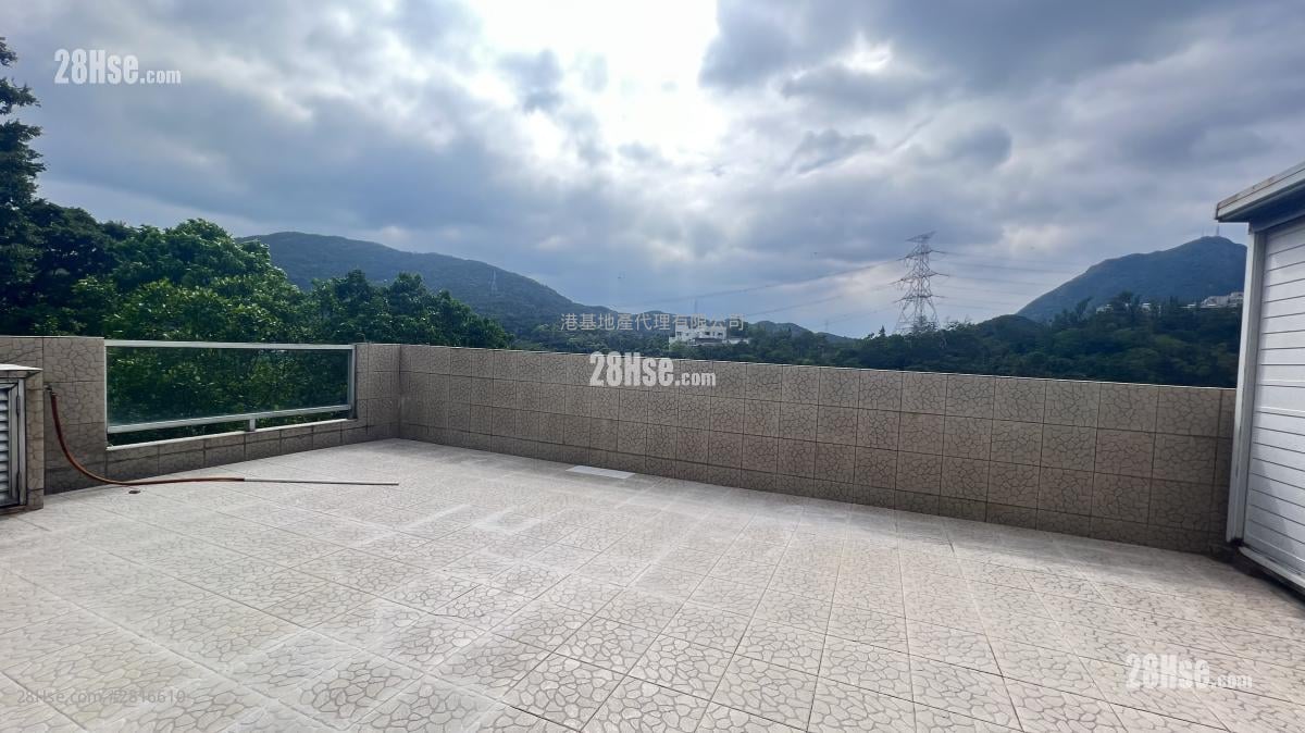 Village House Sell 700 ft²