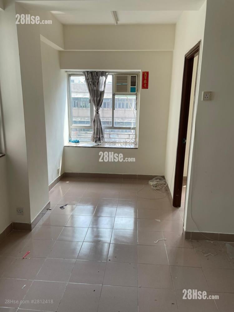 Po Wah Court( Un Chau Street) Sell 1 bedrooms , 1 bathrooms 267 ft²