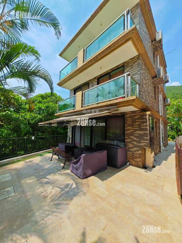 Sheung Yeung Village Sell 4 bedrooms , 3 bathrooms 2,100 ft²