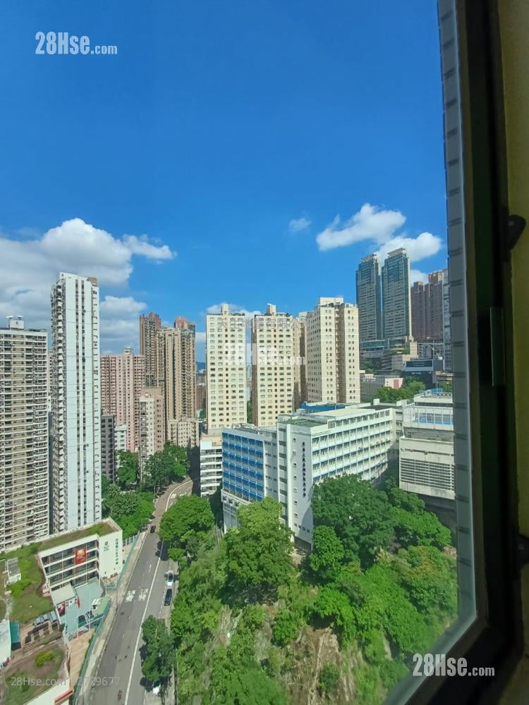 景愉居 售盘 3 房 , 2 浴室 1,122 平方尺