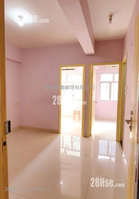 Wah Fat Building Sell 2 bedrooms , 1 bathrooms 315 ft²