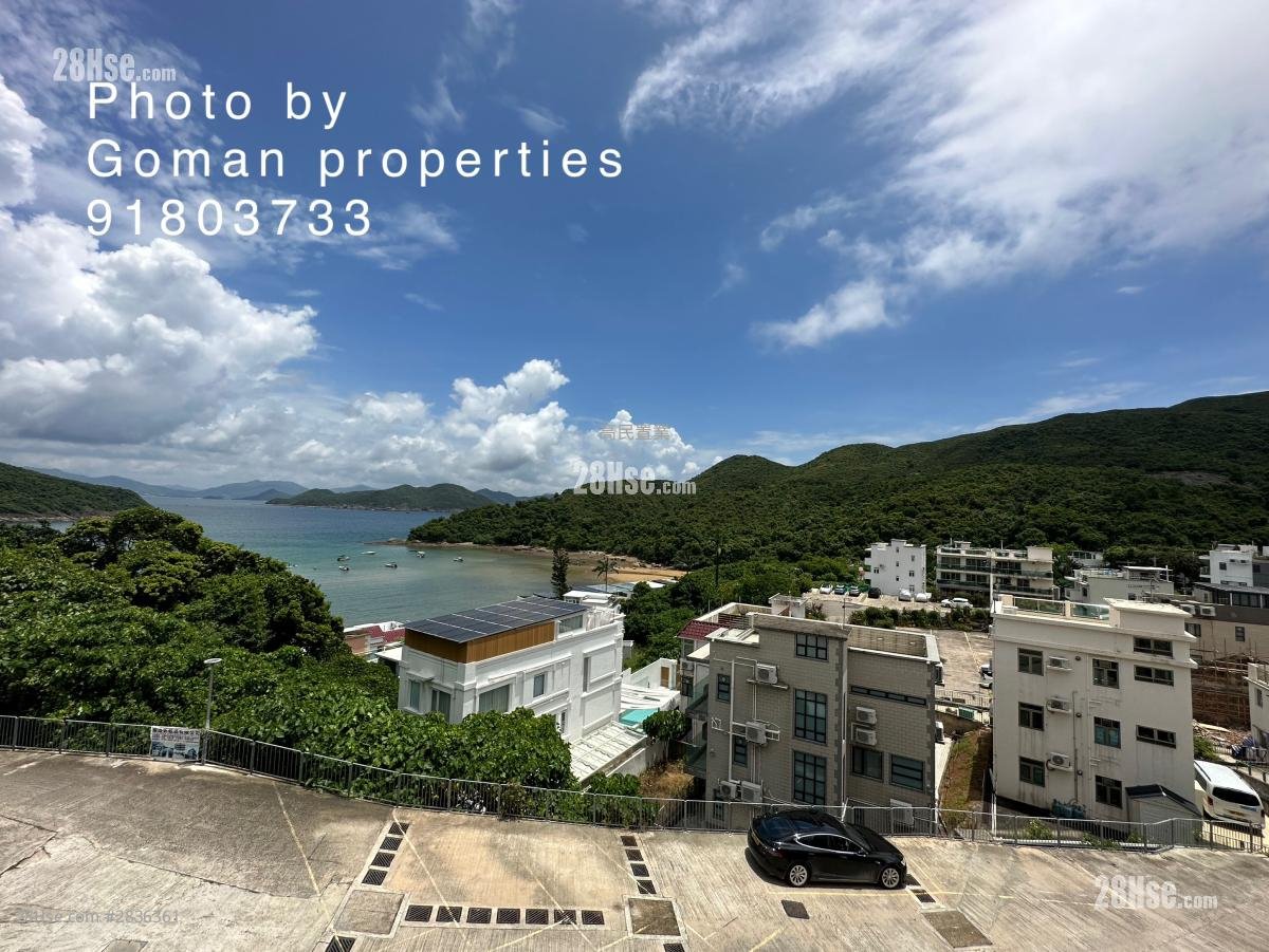 Tai Hang Hau Rental 4 bedrooms , 3 bathrooms 2,100 ft²