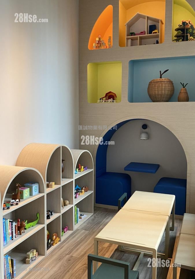 Artisan Garden Sell 1 Bedroom , 1 Bathroom 319 ft²