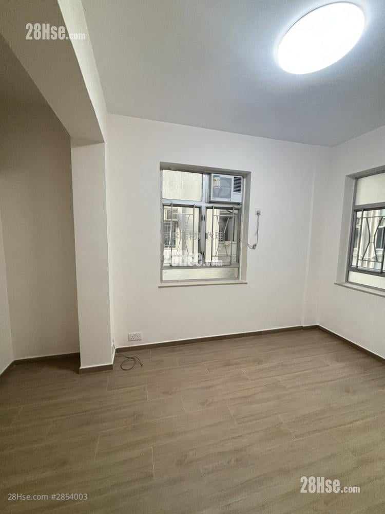 华尔大厦 租盘 3 房 , 2 浴室 703 平方尺