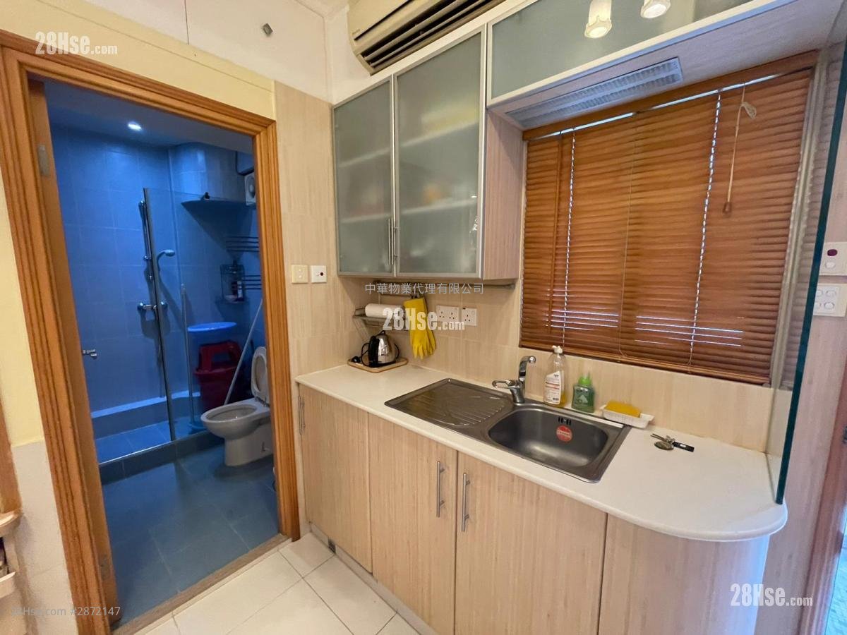 Hong Lok Building Sell 4 bedrooms , 2 bathrooms 643 ft²