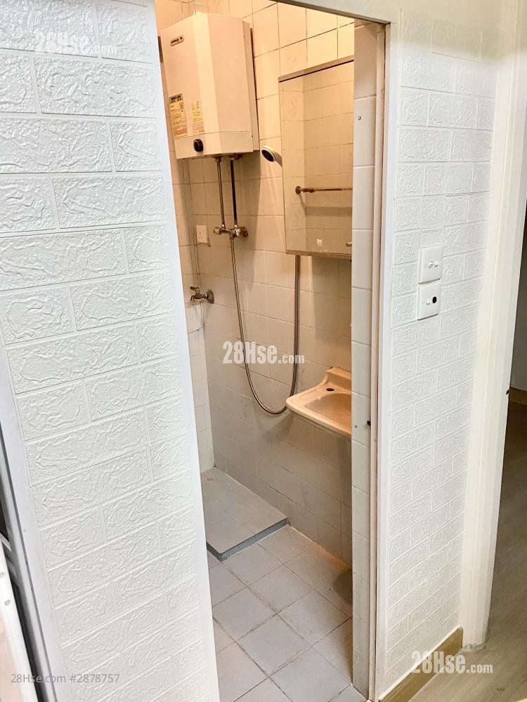 定安大厦 售盘 2 房 , 1 浴室 311 平方尺