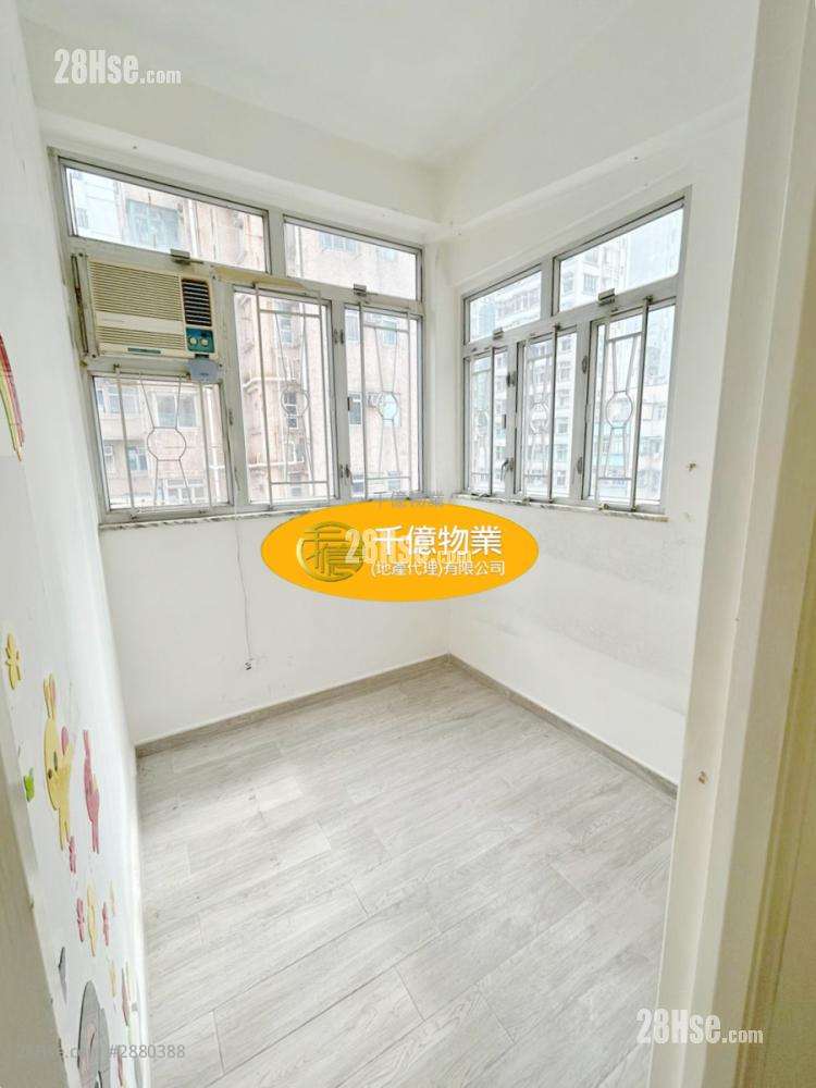Kai Wan Building Sell 3 bedrooms 346 ft²