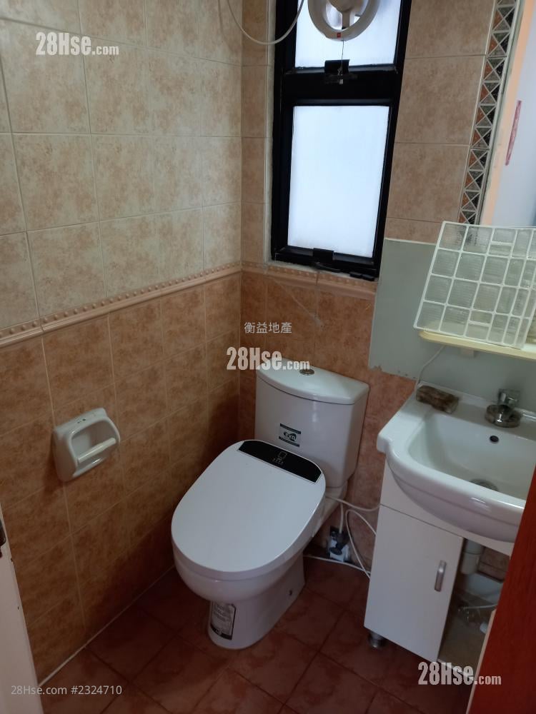 Marina Lodge Rental 2 Bedrooms , 1 Bathroom 290 ft²